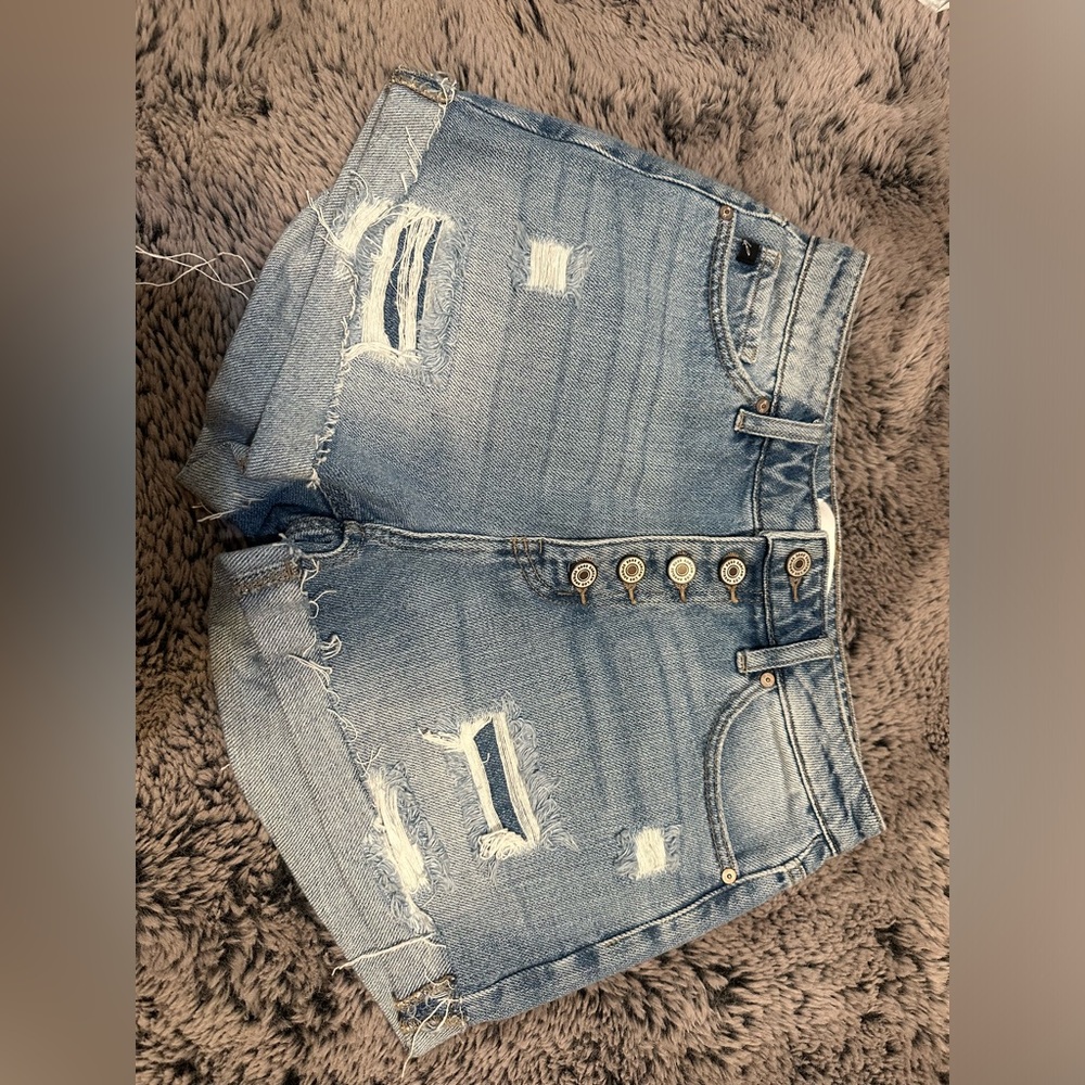 KanCan jean shorts